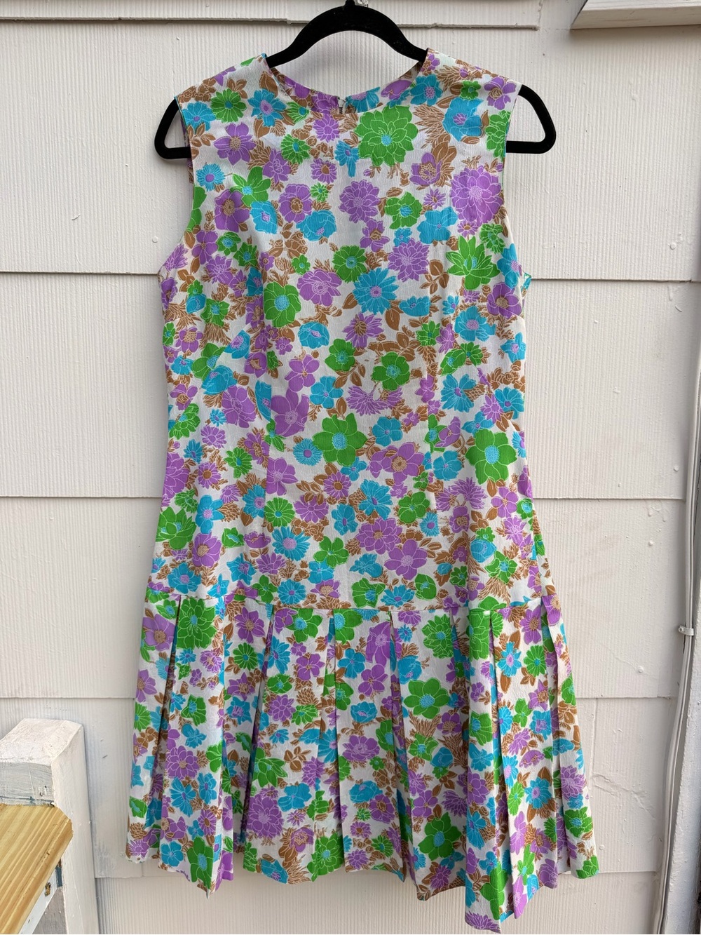 Vintage 60s 70s Floral Sleeveless Pleated Drop Waist Dress in Purple Green Blue